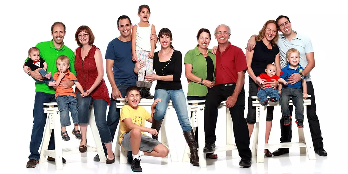 family_8